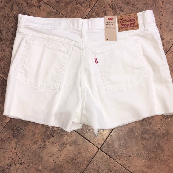 Levi’s High Waist Shorts NWT - Picture 6 of 10